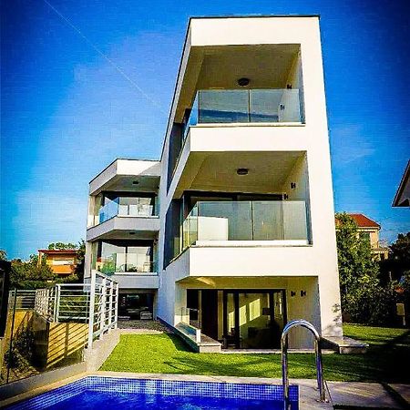 Villa Mirno More Apartments Malinska Exterior photo