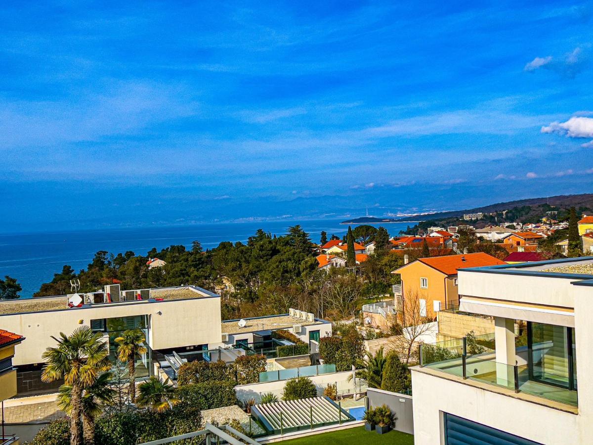 Villa Mirno More Apartments Malinska Exterior photo