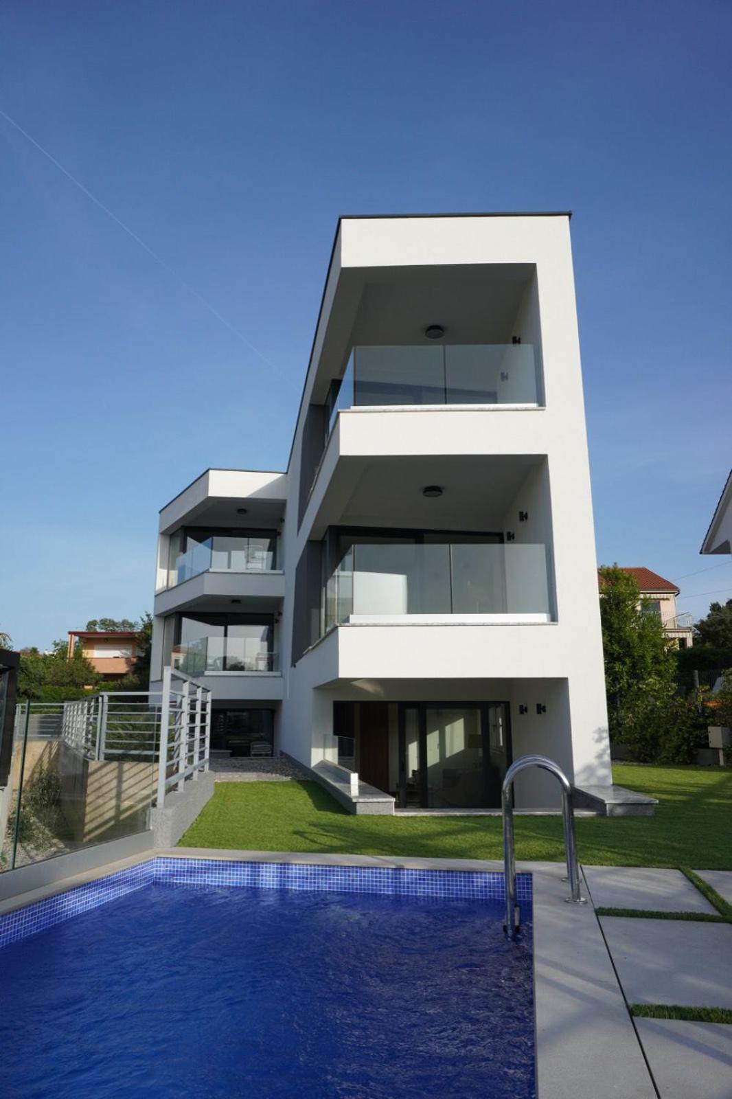 Villa Mirno More Apartments Malinska Exterior photo
